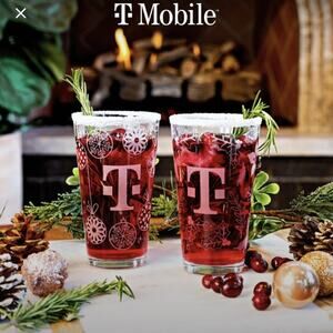 Set Of 2 T-Mobile Tuesdays Frosted Etched Holiday Collectible Glasses 16 oz NIB